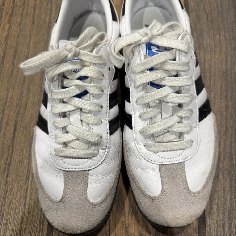 Adidas Sambas women’s 9, men’s 7.5 - Picture 6 of 10